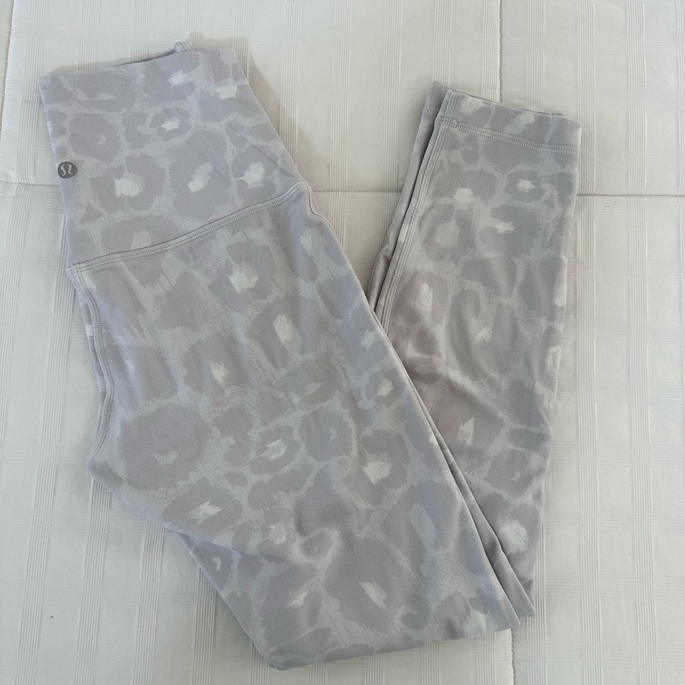 Lululemon Align 25” Length, Size 4 Leggings